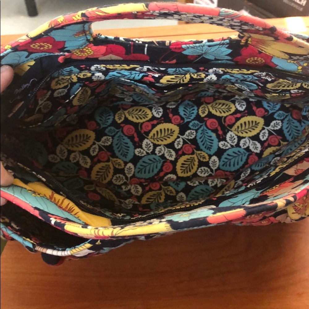 Vera Bradley tote - Picture 3 of 4
